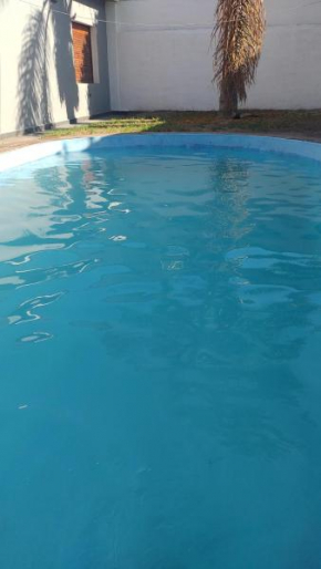 Casa Grande con pileta próximo kempes, ferial, Córdoba
